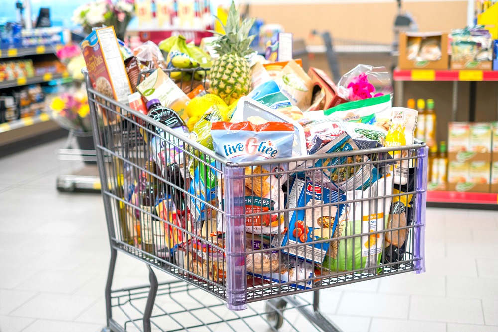 Aldi brands in shopping cart