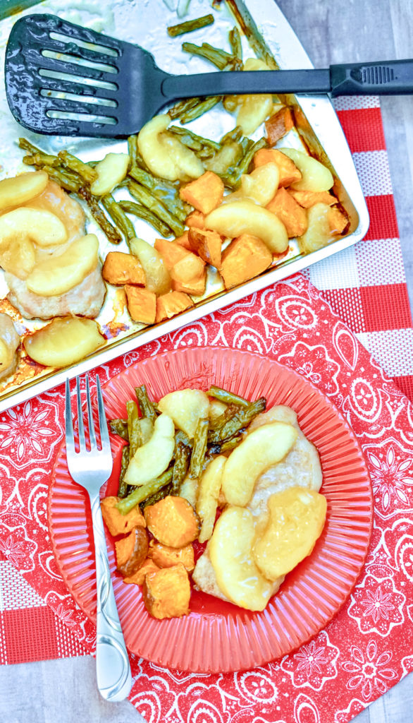 Sheet Pan Apple Pork Chops - the finished product