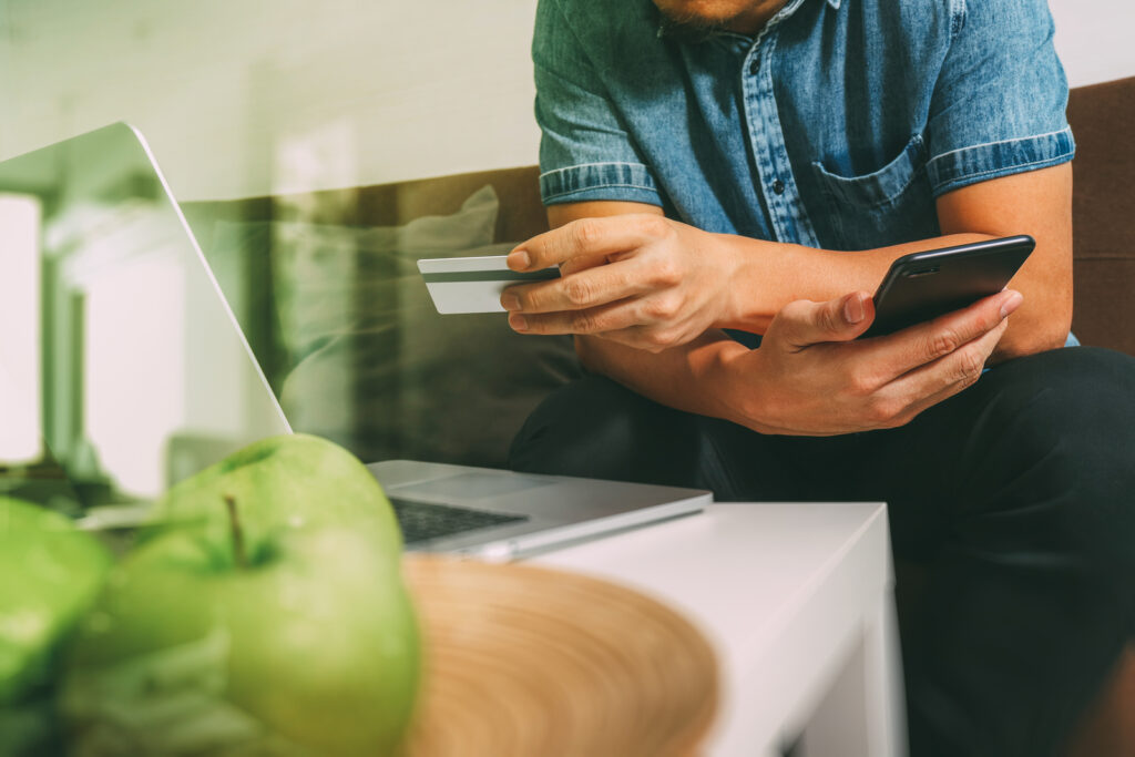 Walgreens Take Apple Pay