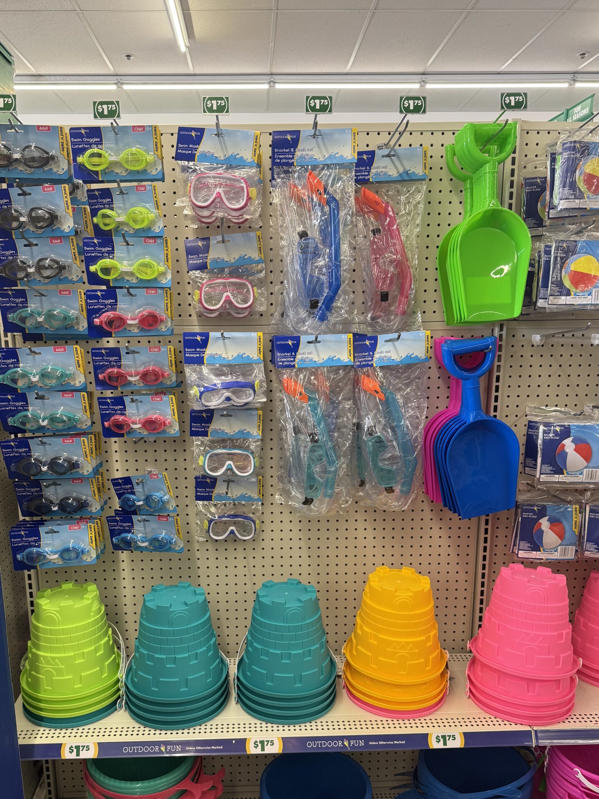 Outdoor Fun Children's Swim Goggles, Assorted Animals, 1-ct. - in store