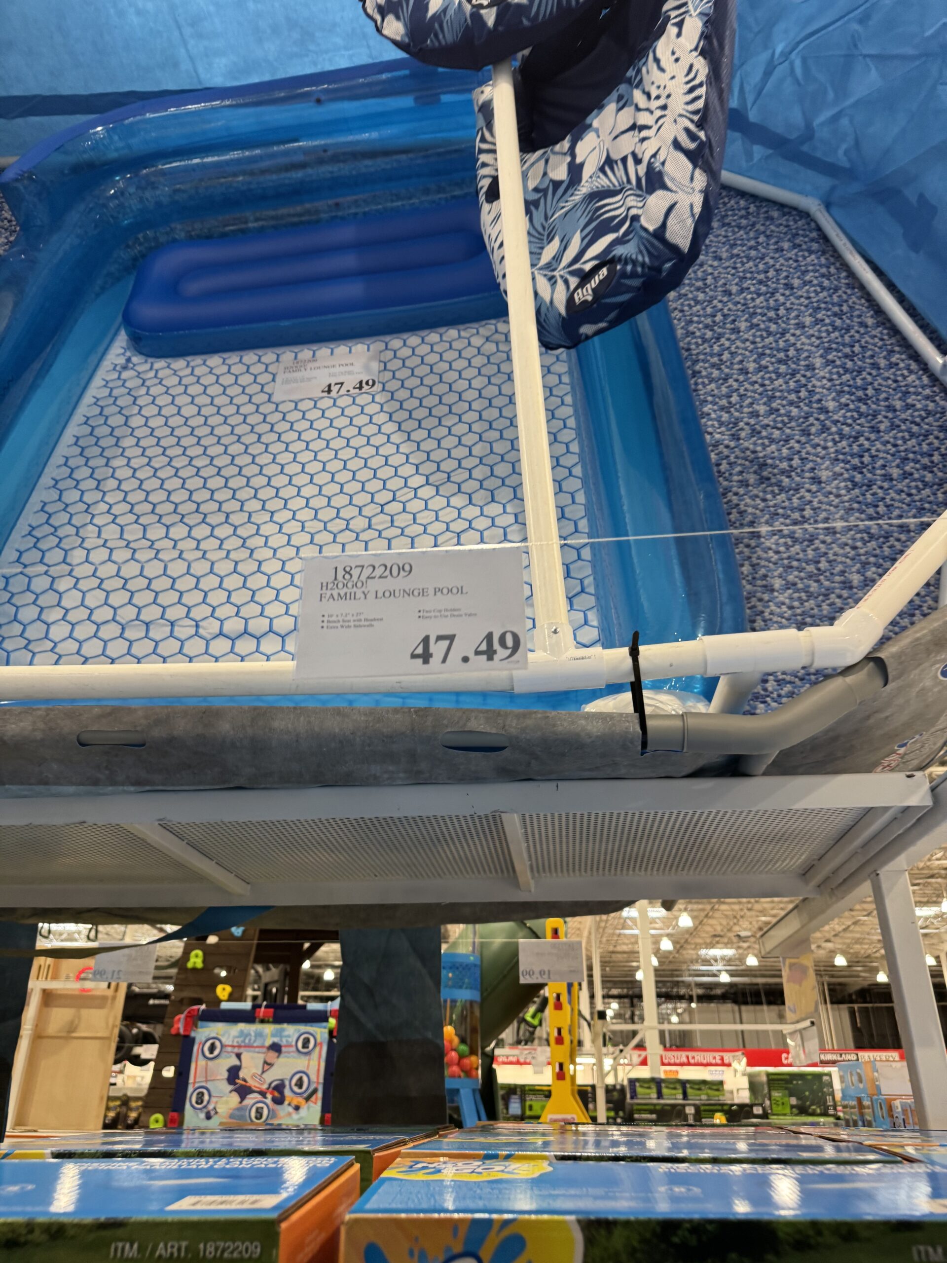 H2O GO! FAMILY LOUNGE POOL - price tag
