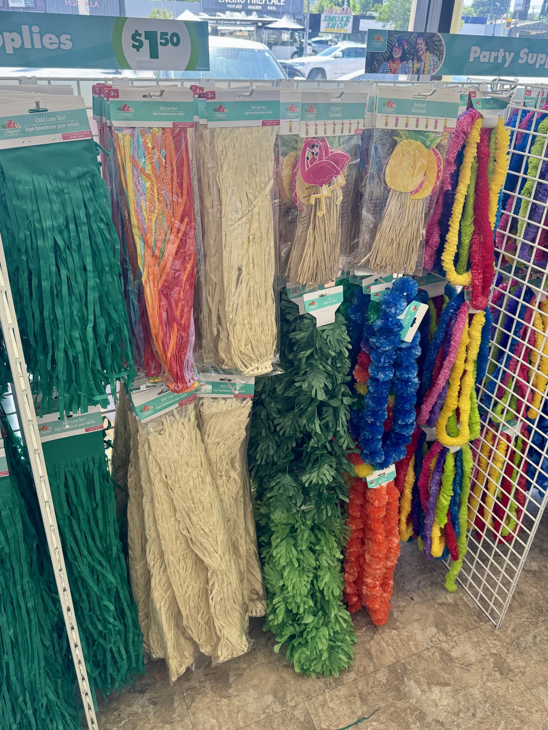 Seasonal Collection Tropical Luau Summer Party Decorations - in store