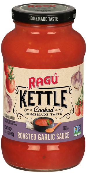 RAGU Kettle Cooked Roasted Garlic Pasta Sauce