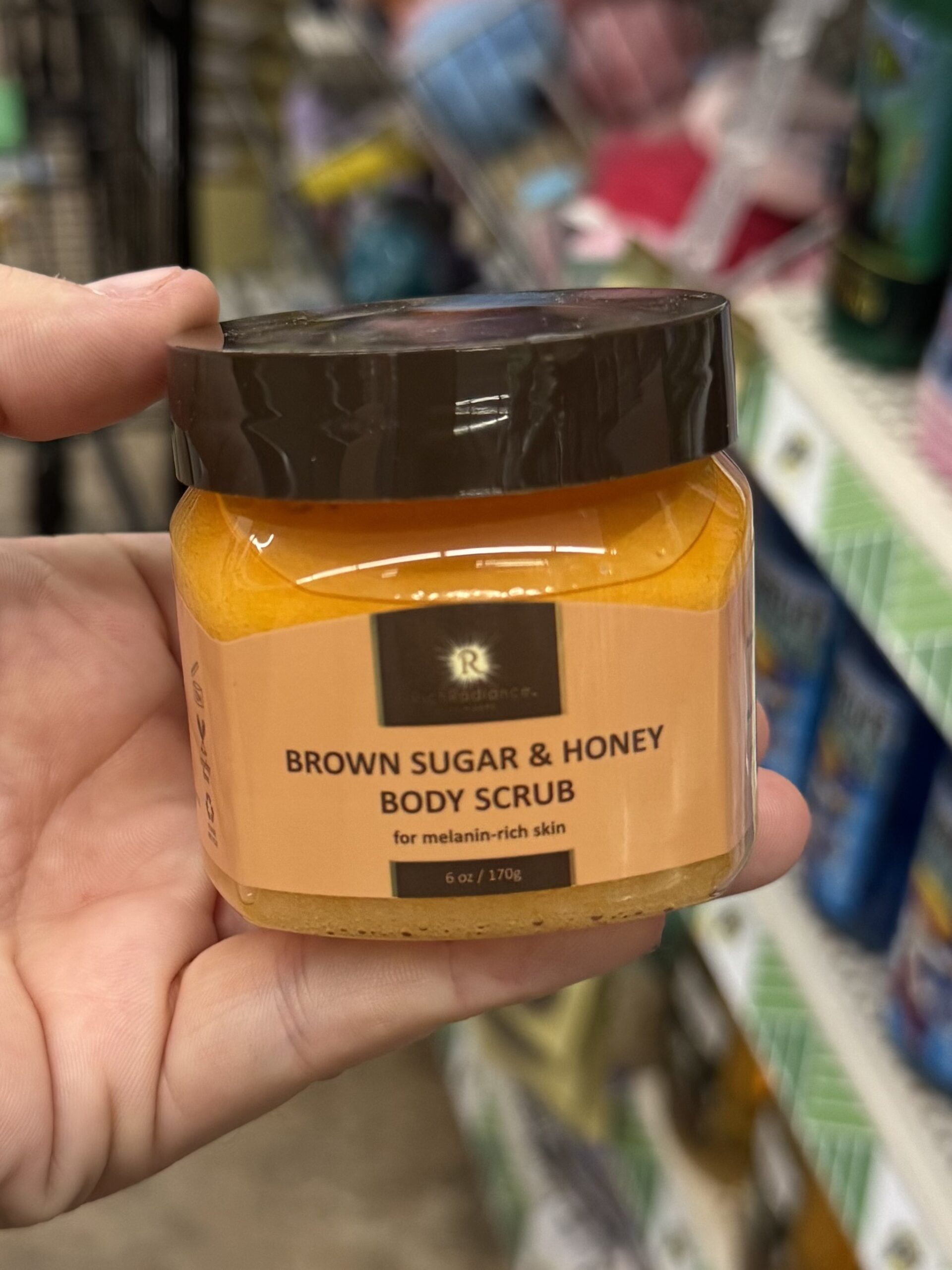 Rich Radiance Body Scrub - in store
