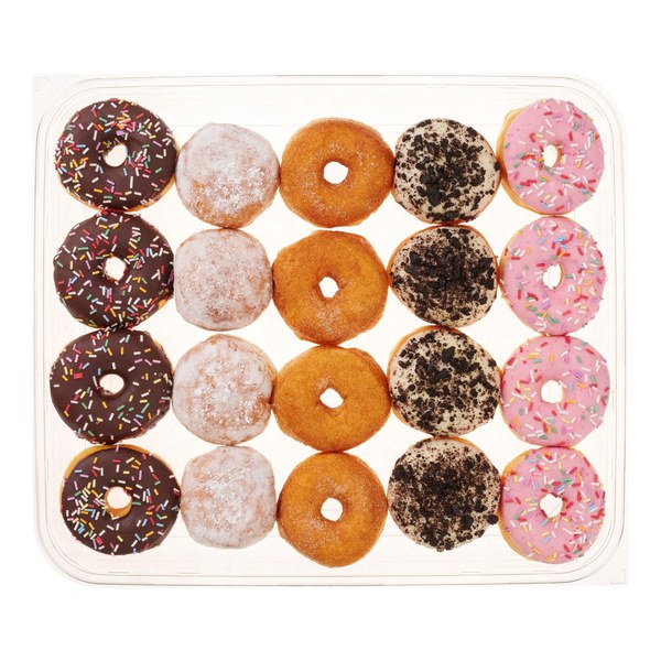 7. Member’s Mark Assorted Donut Tray (5 Flavors)