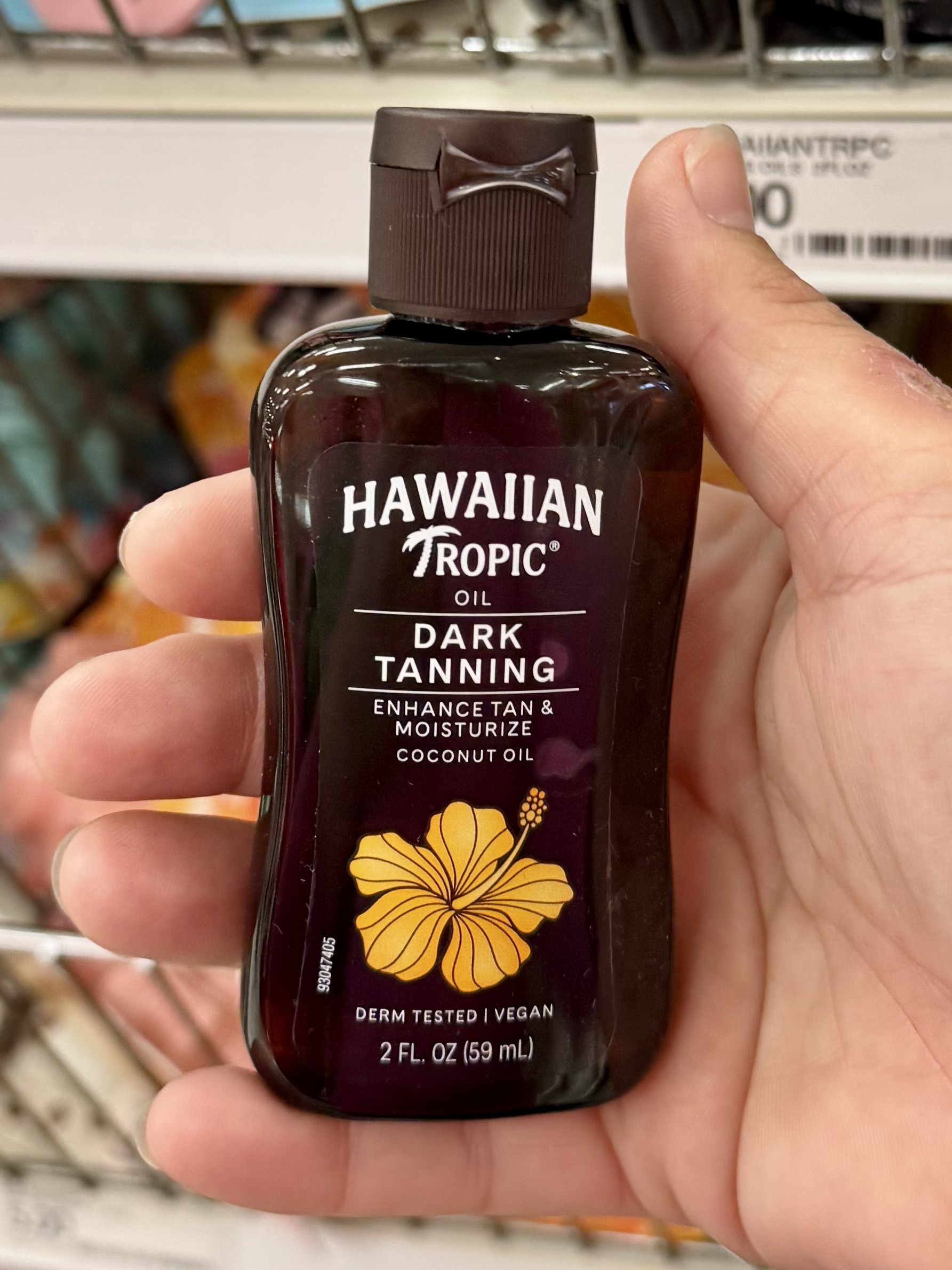 Hawaiian Tropic Dark Tanning Oil - in store