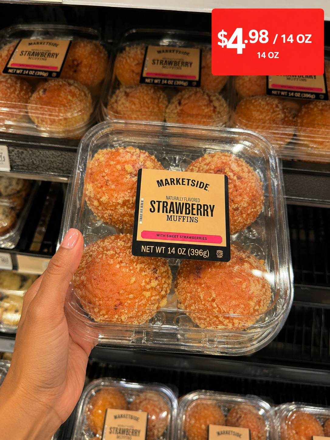 MARKETSIDE STRAWBERRY MUFFINS