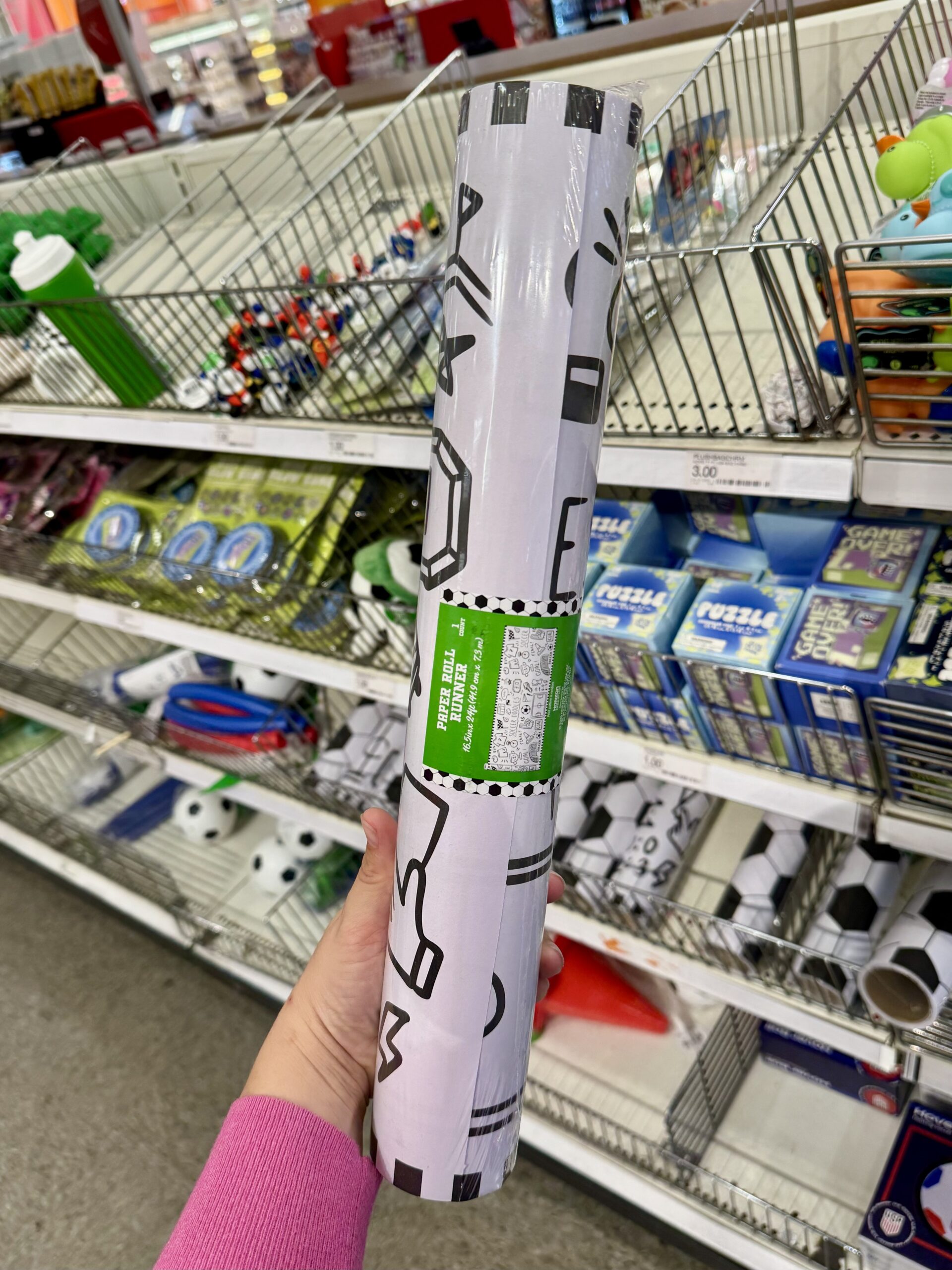 Paper Roll Runner - in store