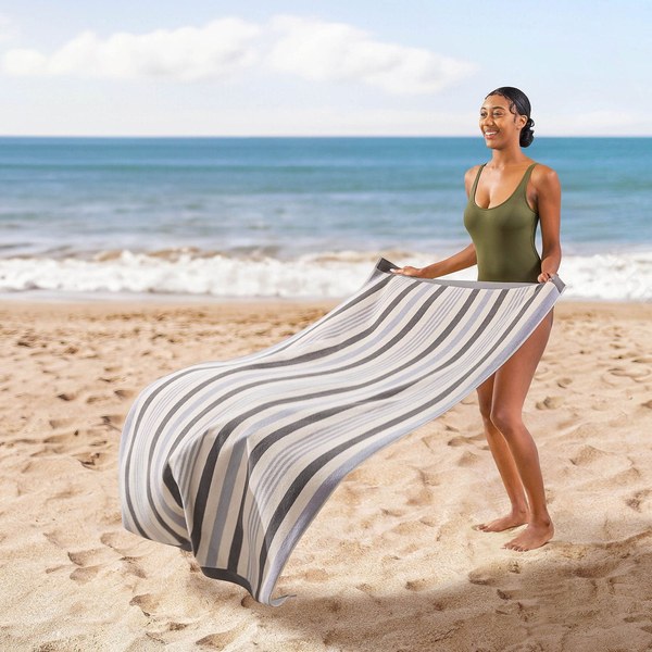 Member's Mark Adult Beach Towels - $10.98
