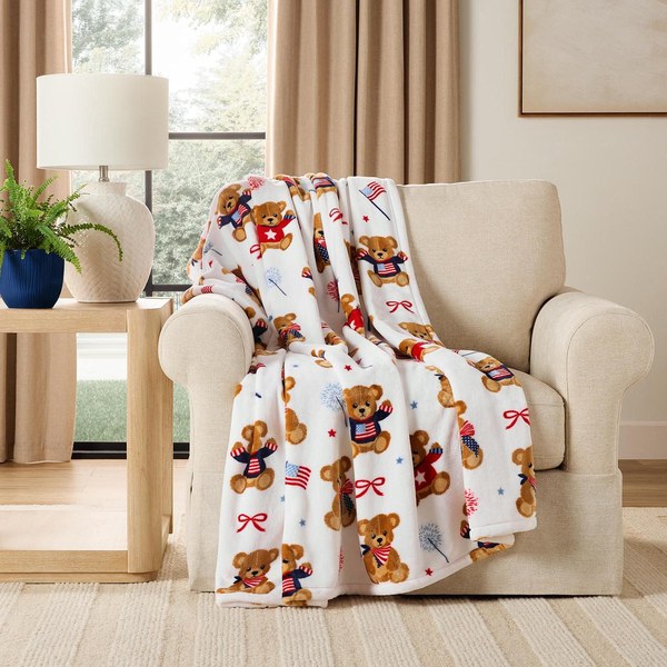 Member's Mark Red, White, & Blue Throw Blanket — $10.88 (Exp: 05/31/26)