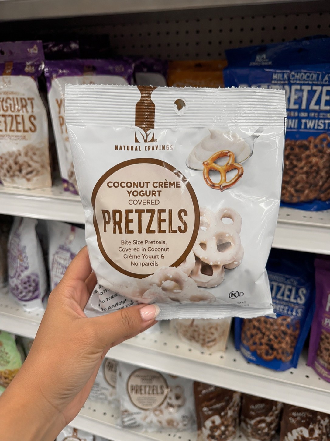 NATURAL CRAVINGS COCONUT CRÈME YOGURT COVERED PRETZELS