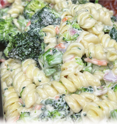 Creamy Broccoli & Rotini Pasta Salad