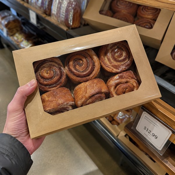 Crust & Crumb Tear N' Share Cinnamon Bun