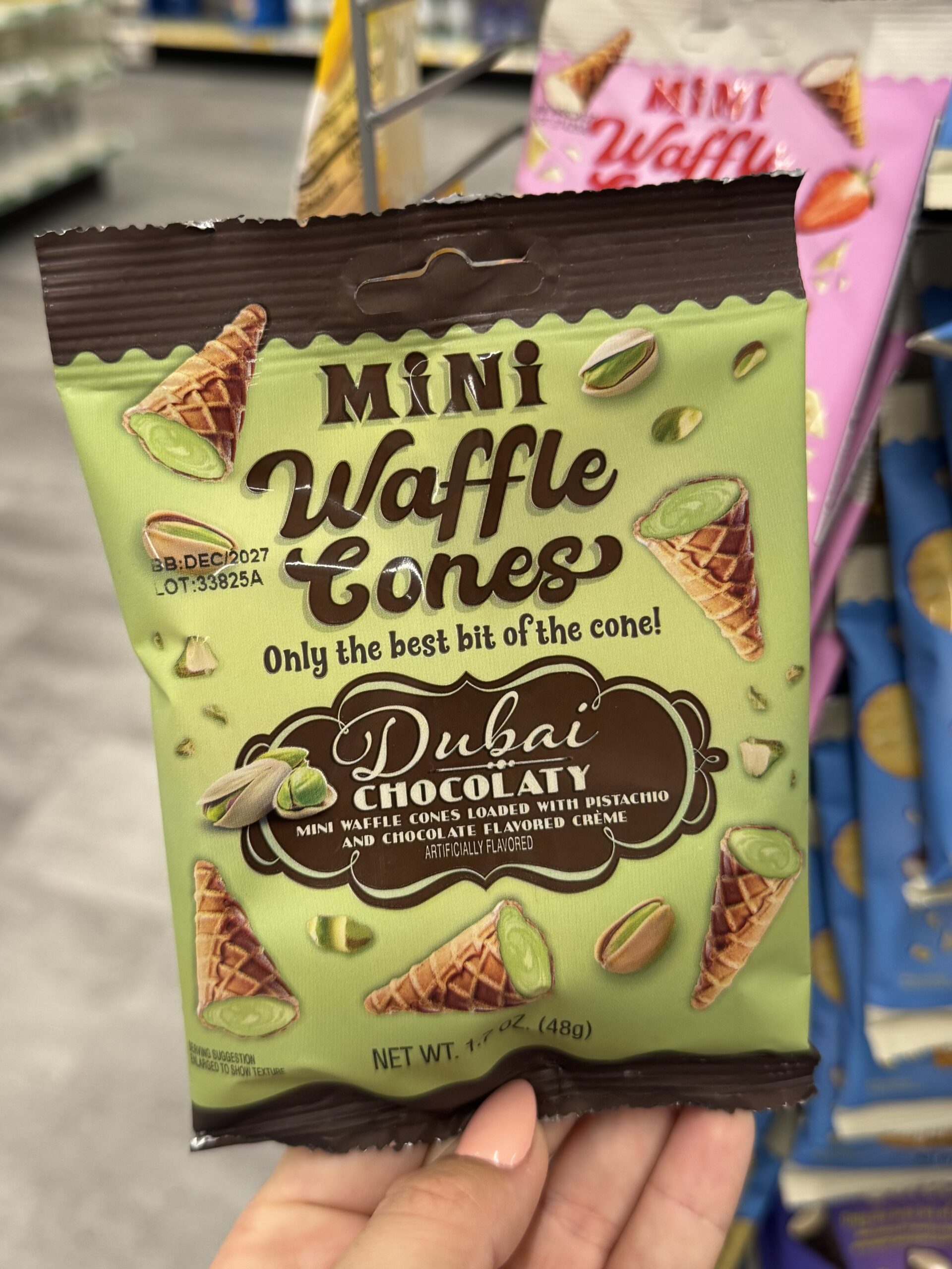 Mini Waffle Cones Dark Chocolaty, 1 ct. - in store