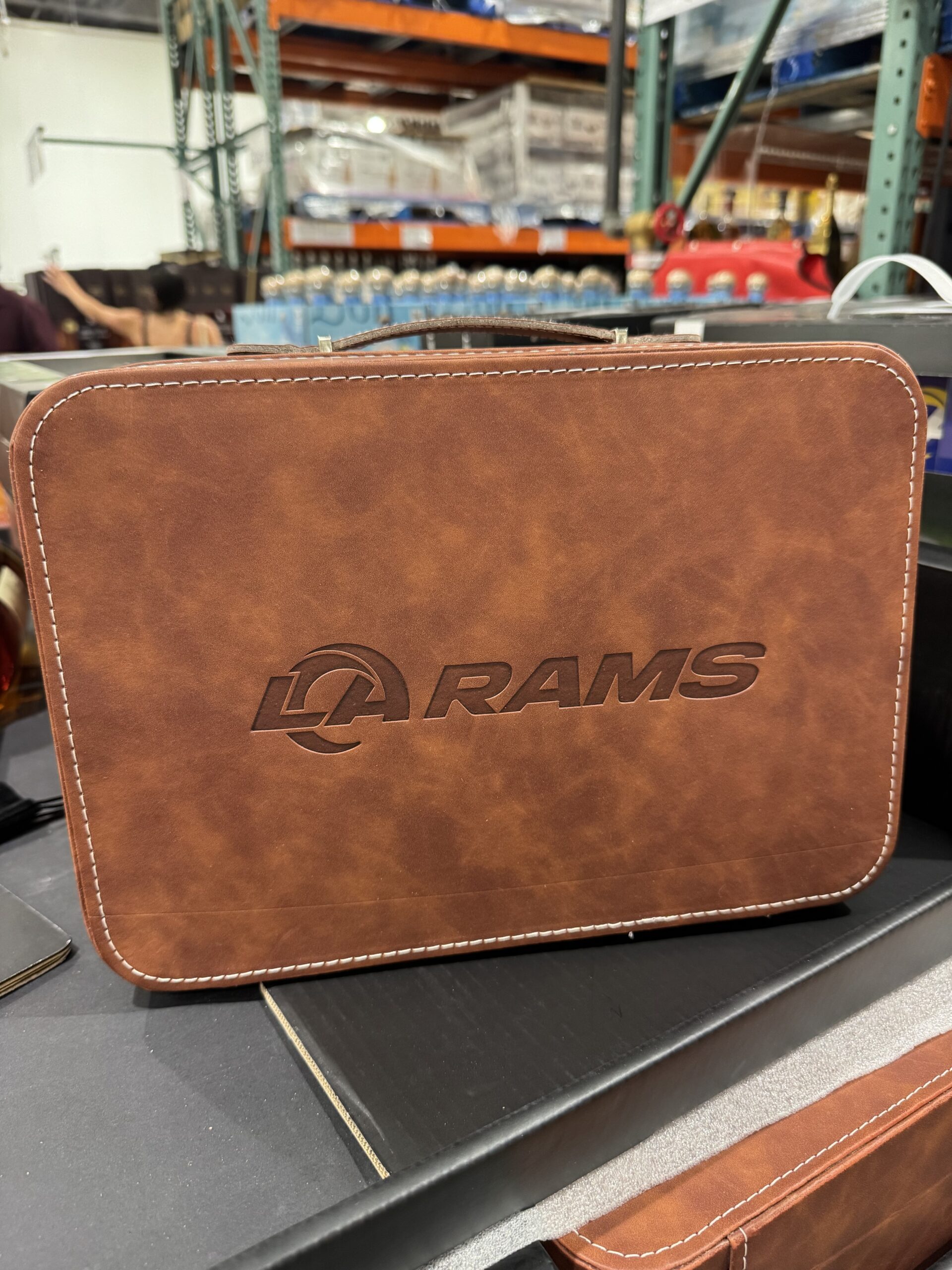 NFL LA Rams Decanter Set