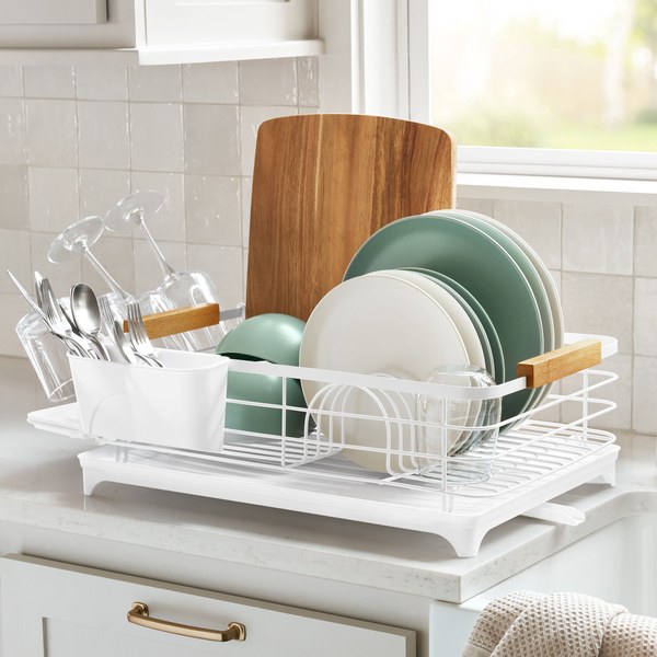 9. Member’s Mark Modern Countertop Dish Rack – $21 (Walmart similar ~$35)