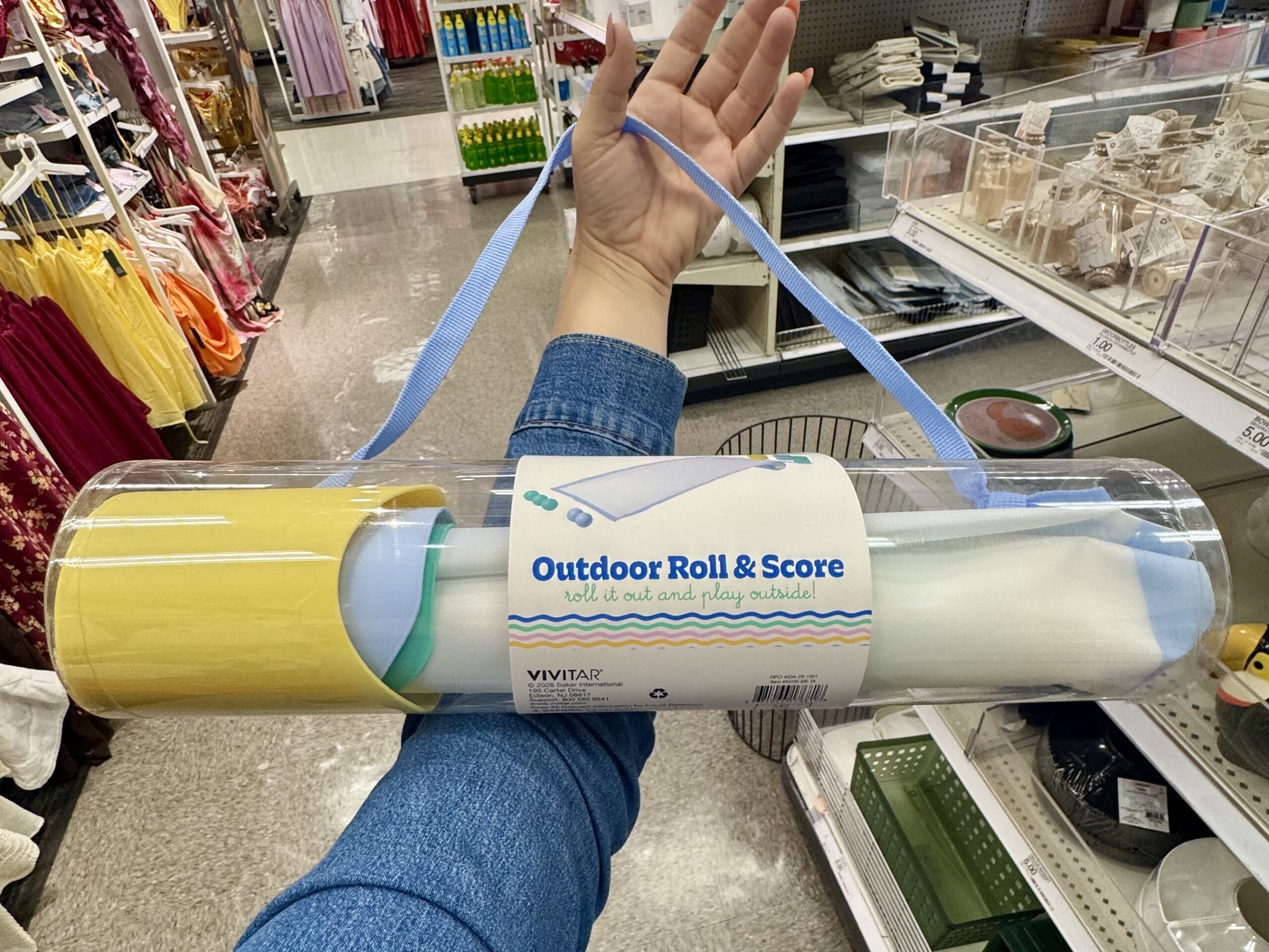Vivitar Outdoor Roll & Score - in store
