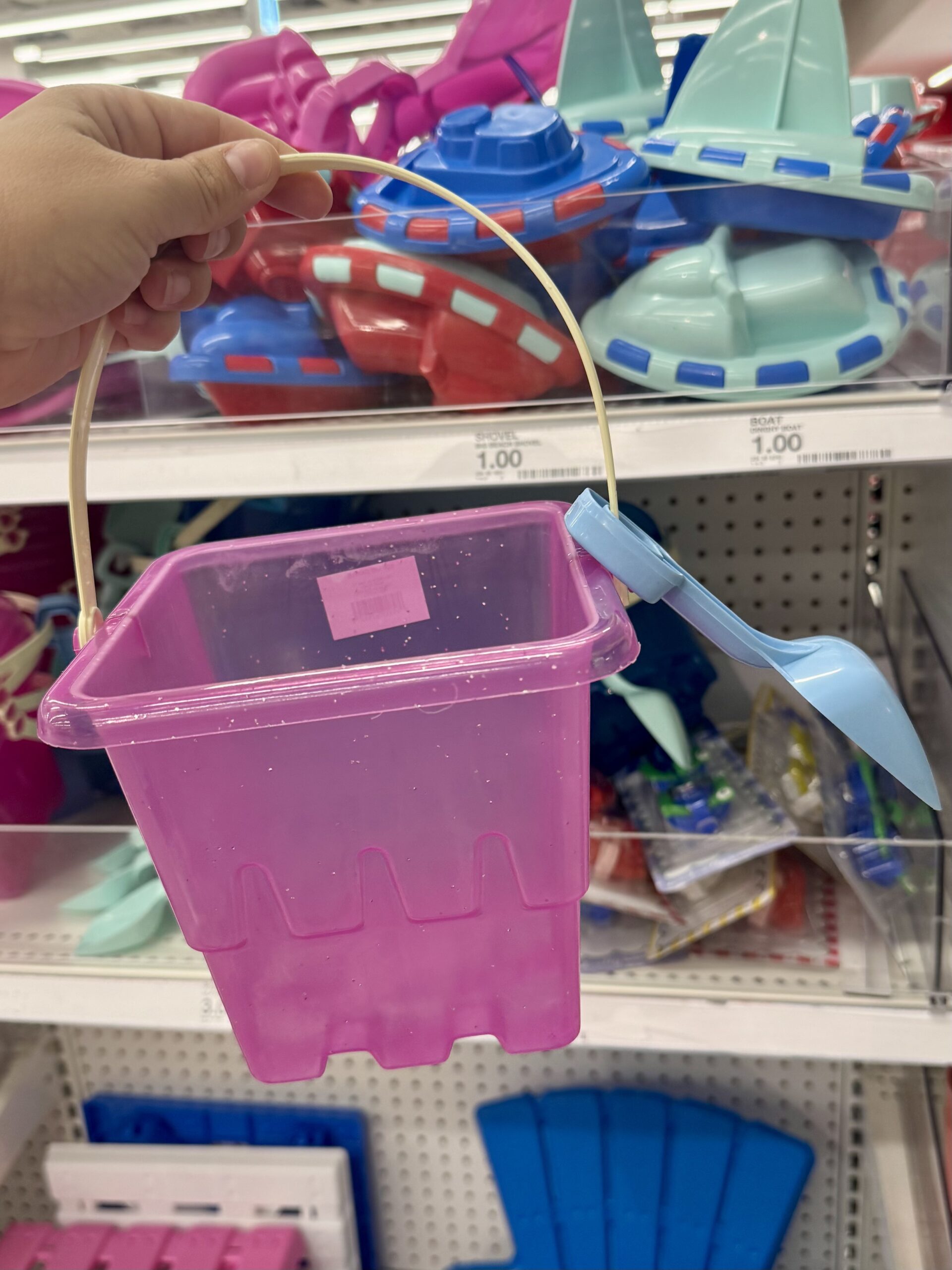 Sun Squad Sand Bucket - in store
