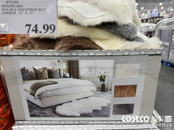 Approx. $35–$45 per box (size-dependent)