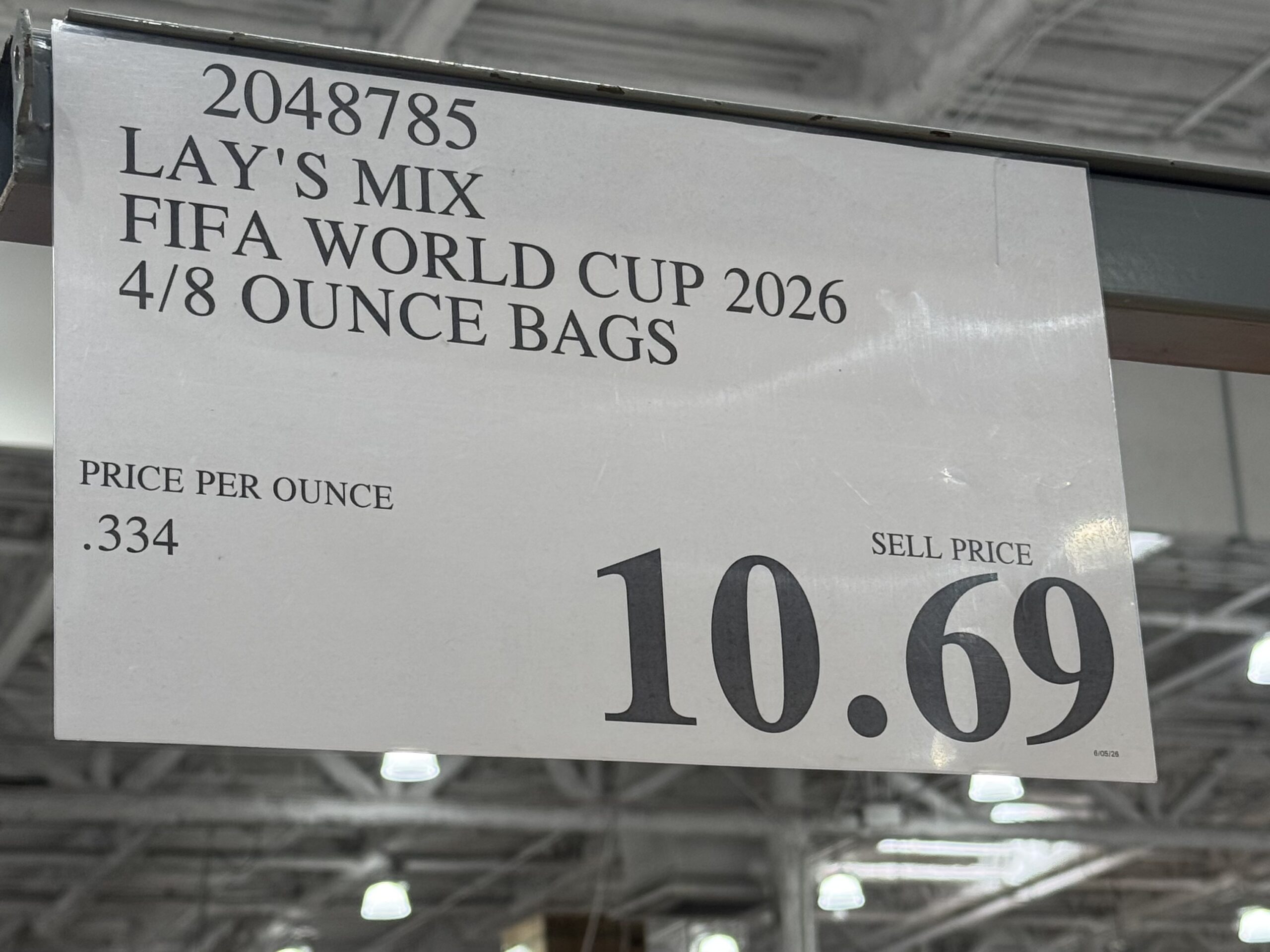 Lay's FIFA World Cup 26 Mix - price tag