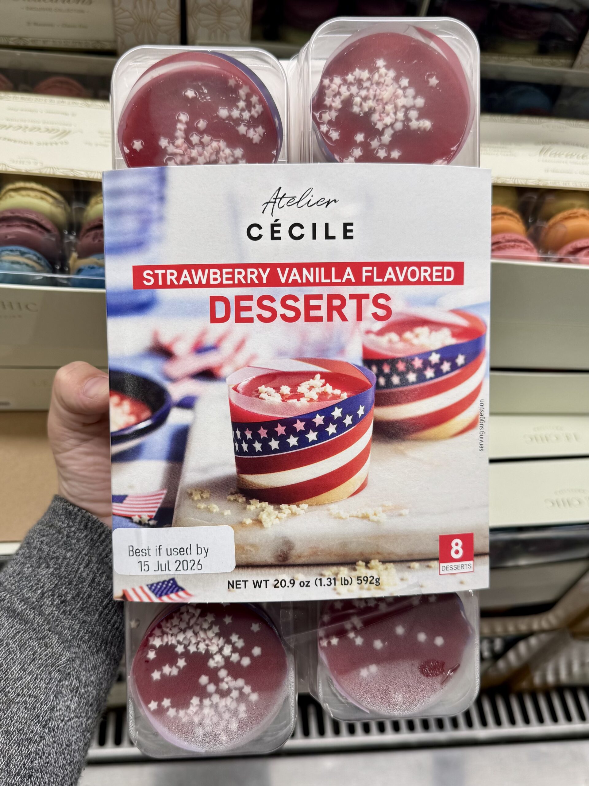 Atelier Cécile Strawberry Vanilla Flavored Desserts