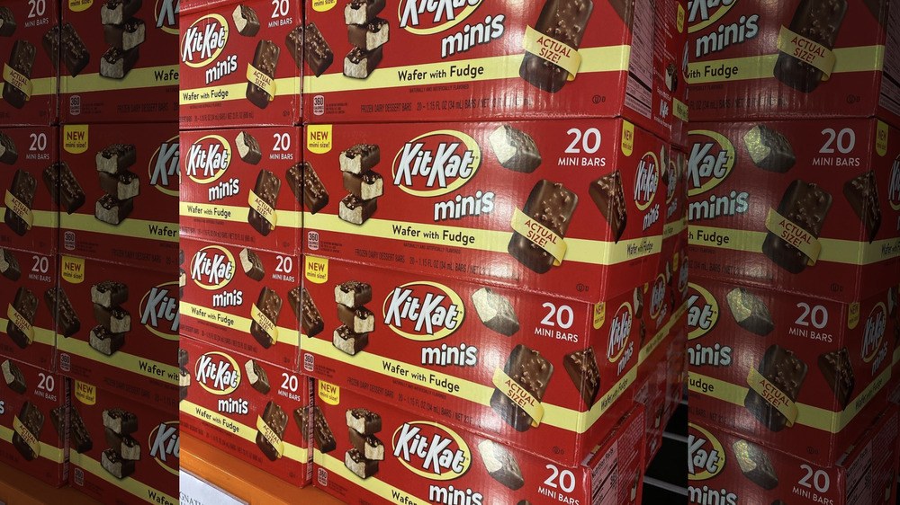 Kit Kat Minis Wafer with Fudge Ice Cream Bars at Costco