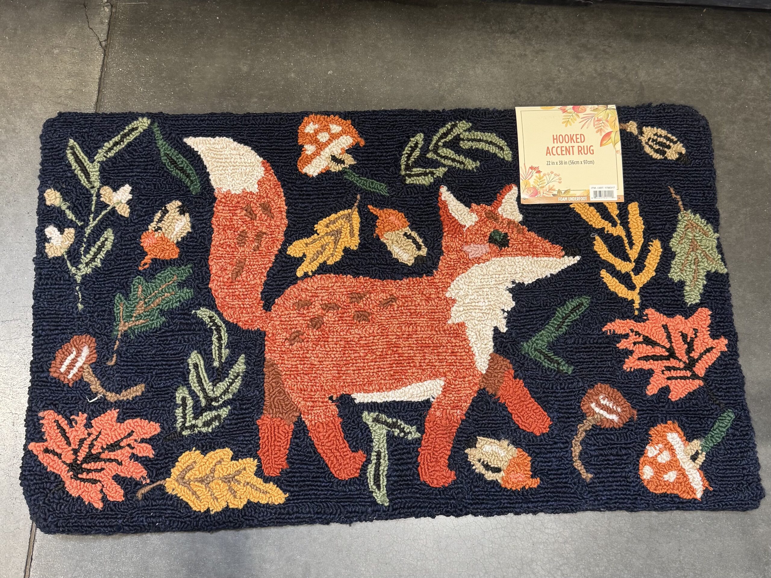 Hand Hooked Accent Rug