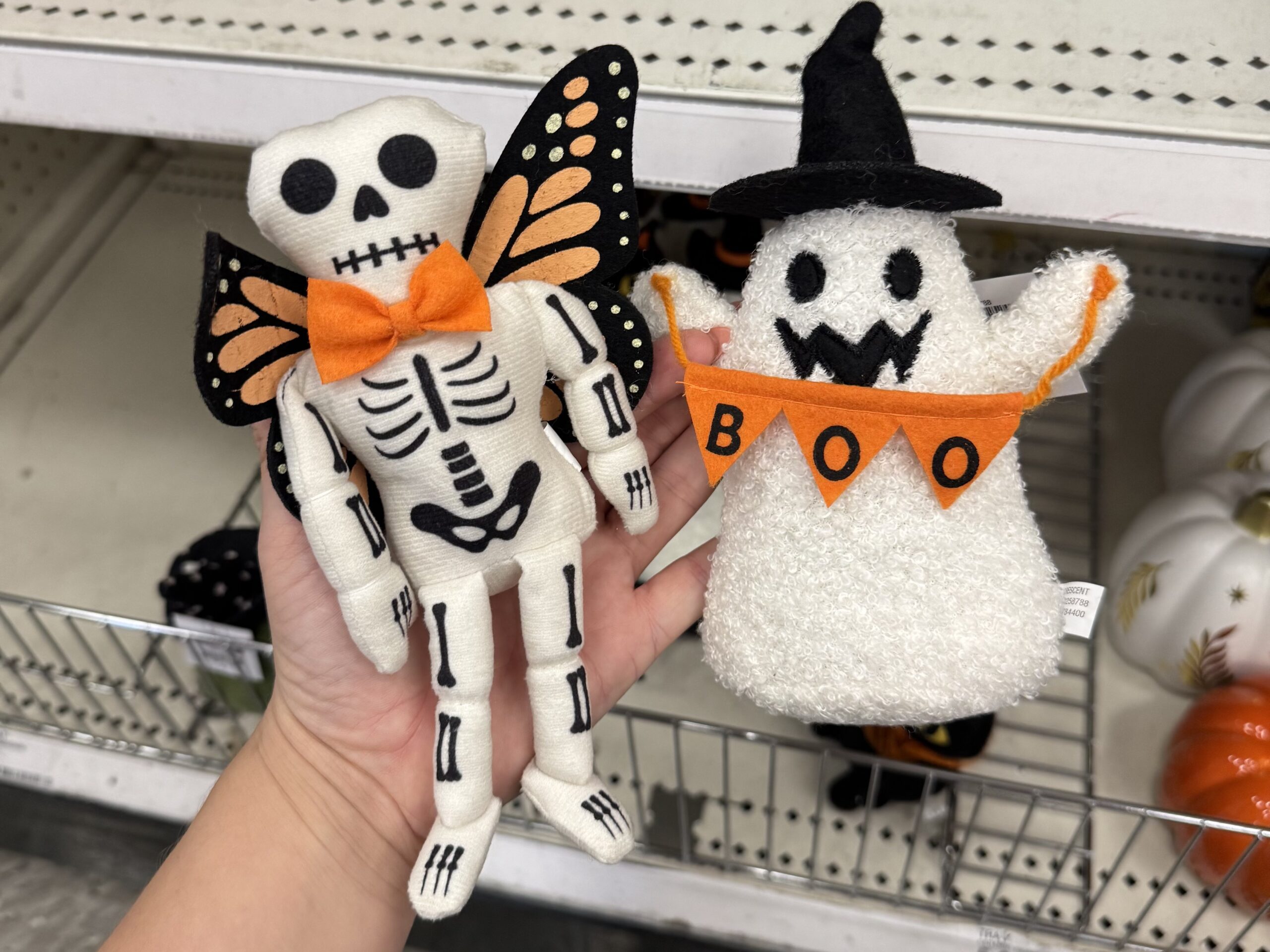 Hyde & EEK! Boutique Halloween Decor - in store