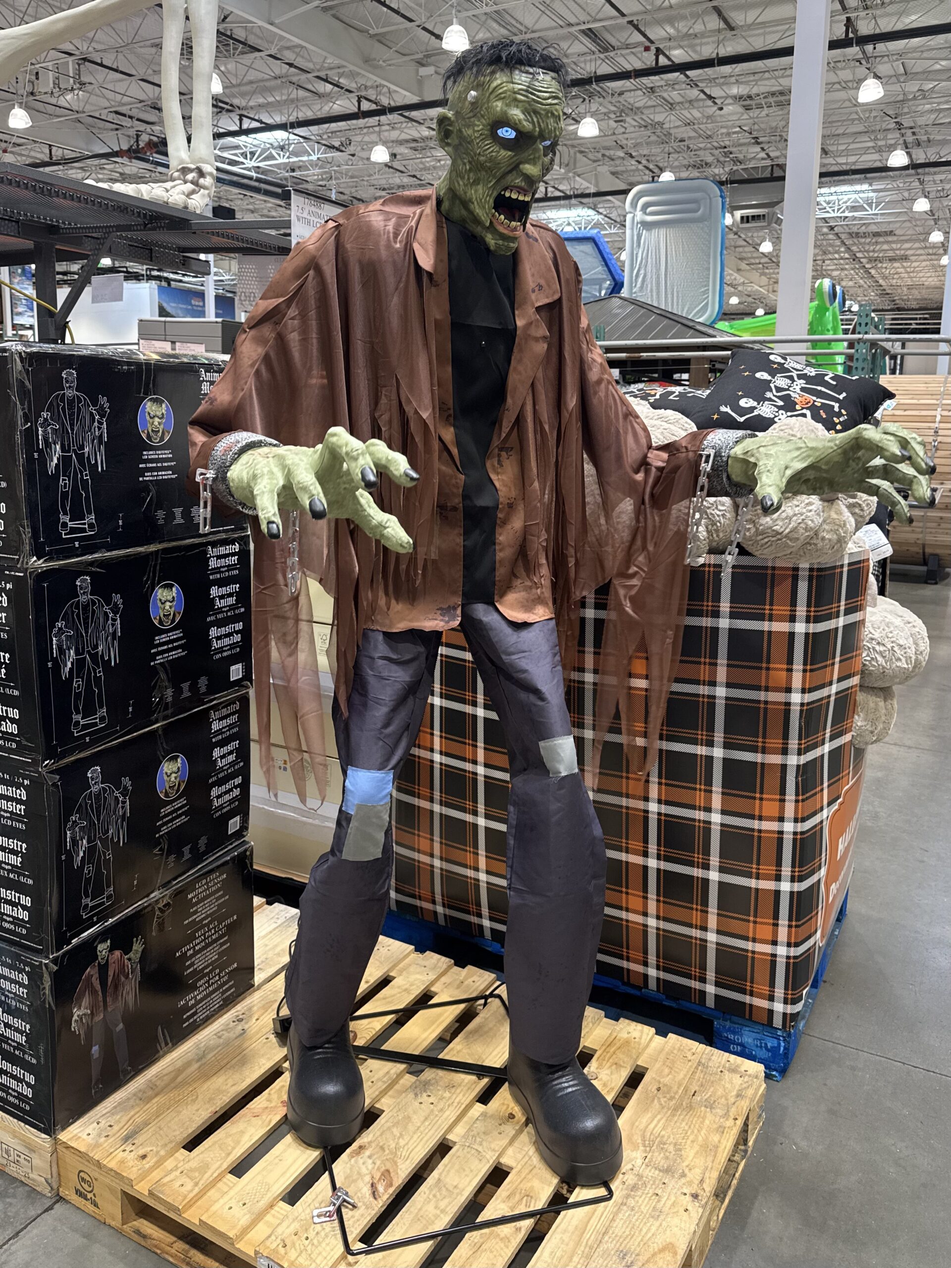 Animated Monster with LCD Eyes