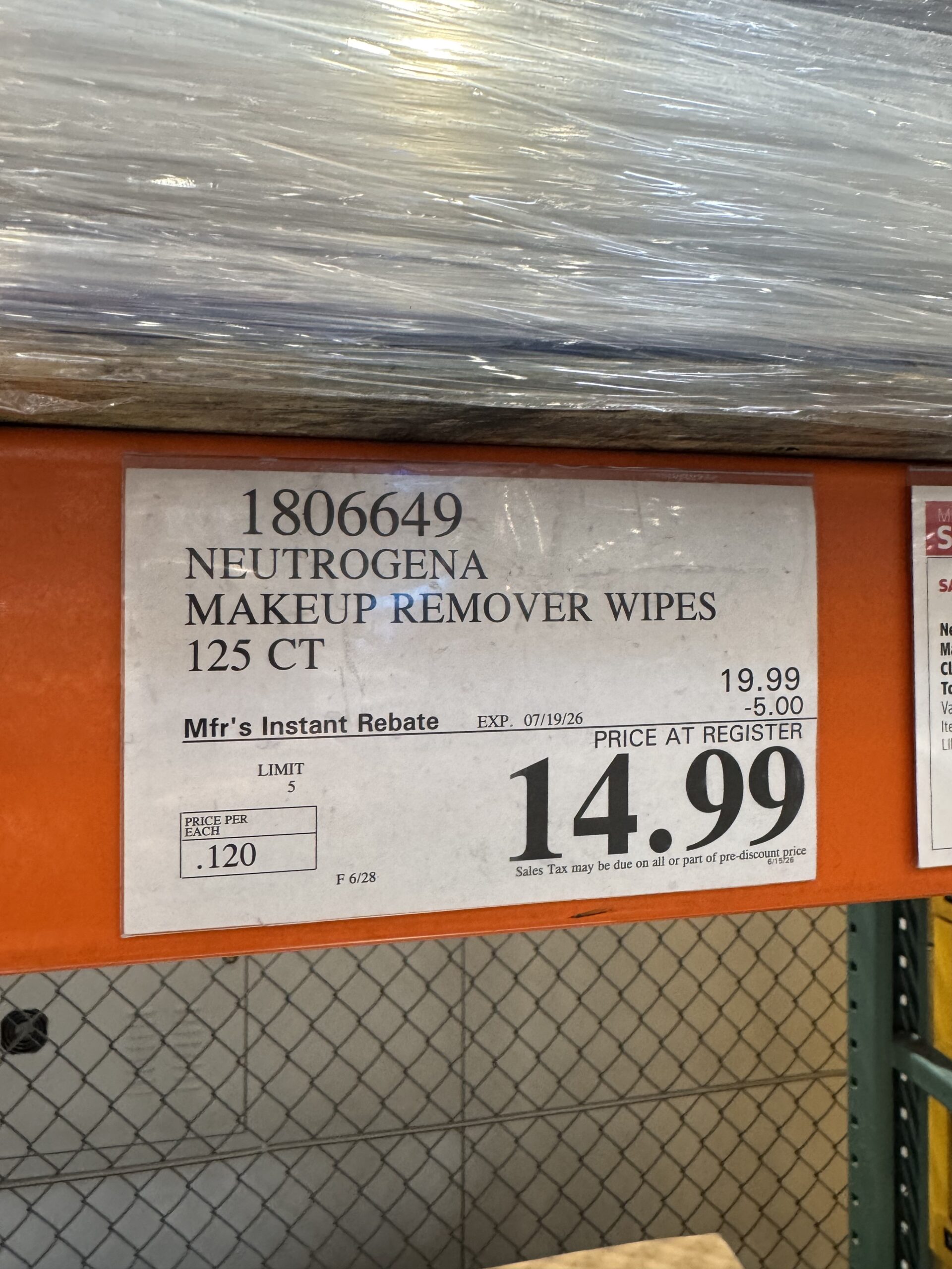 Neutrogena Ultra-Soft Micellar Cleansing Wipes - price tag