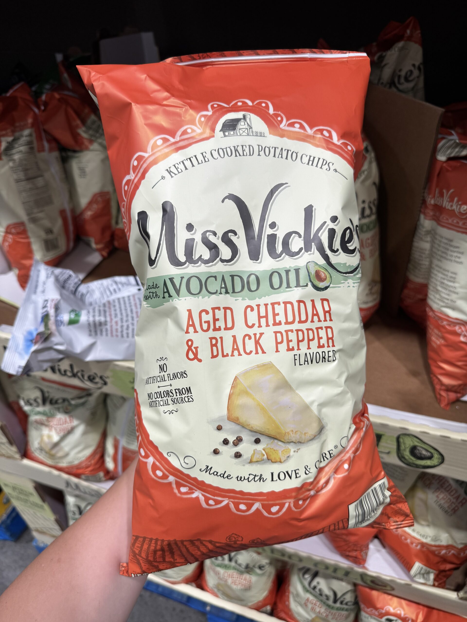Miss Vickie's Aged Cheddar & Black Pepper