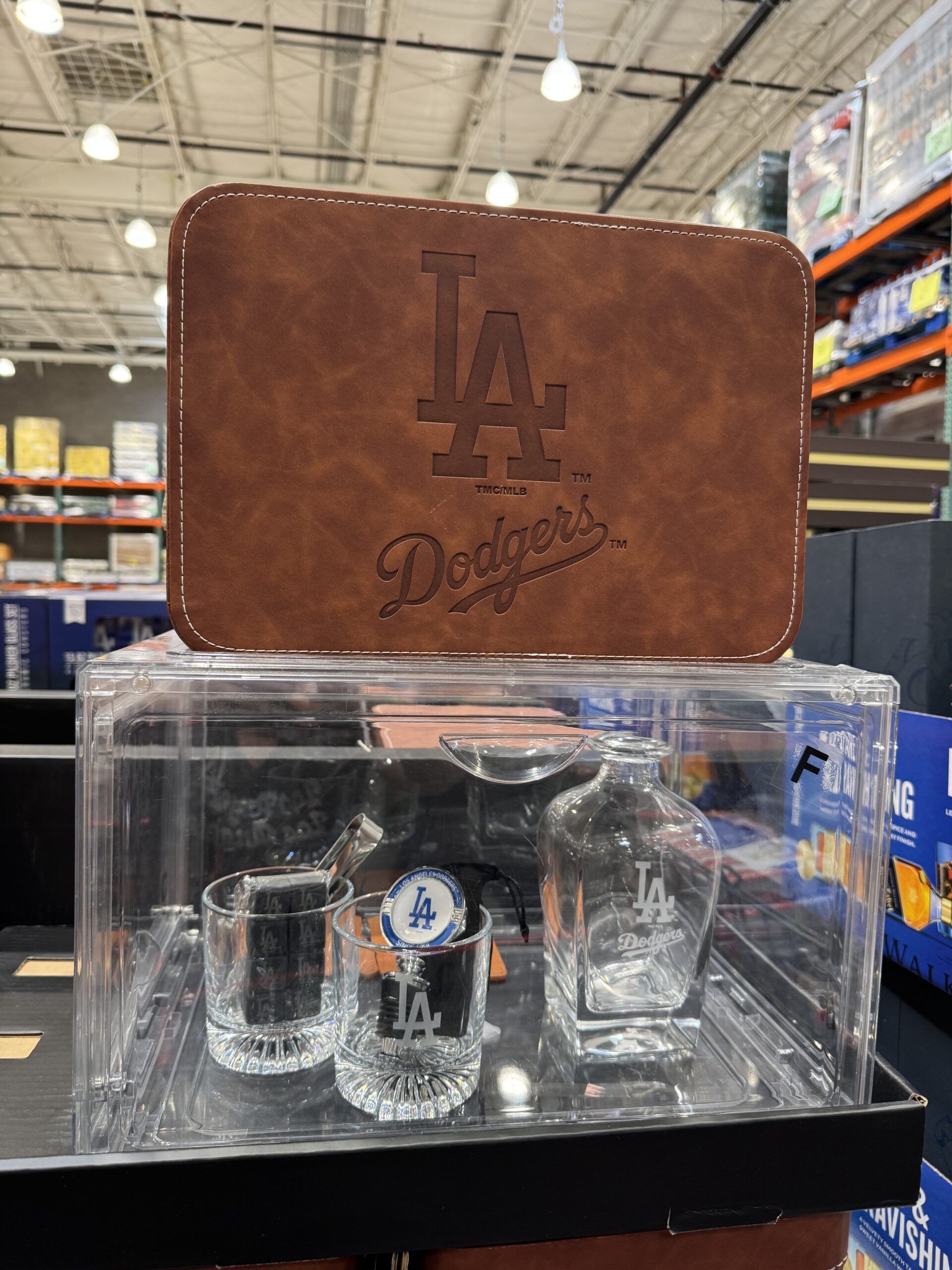 MLB Los Angeles Dodgers Decanter Set