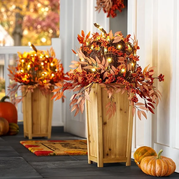 Member's Mark 32-Inch Pre-Lit Harvest Berry Topiary