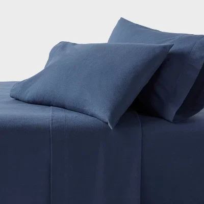 Queen Ultra Soft Flannel Sheet Set Navy - Threshold™