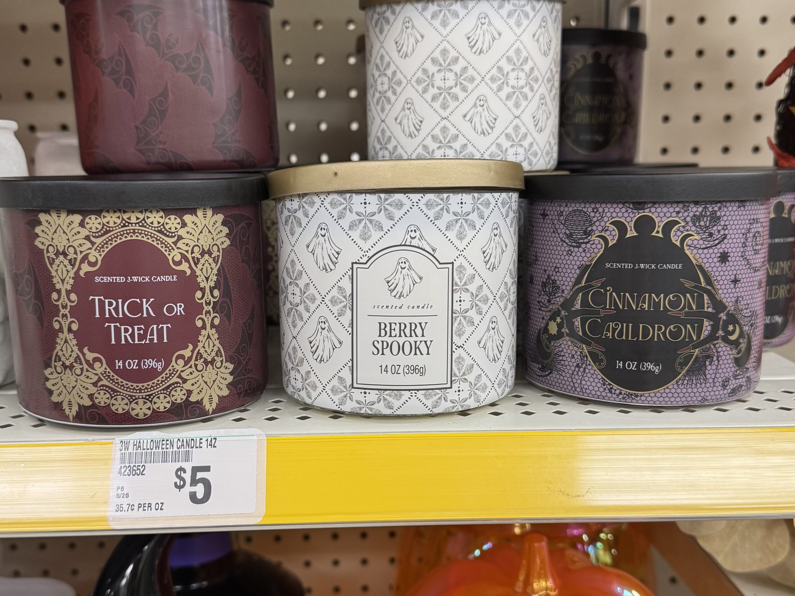 Halloween Scented 3-Wick Candle - in store