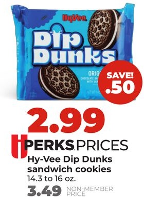 Hy-Vee Dip Dunks sandwich cookies