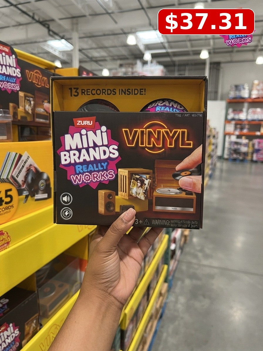Mini Brands Mini Vinyls Playset with Three Capsules