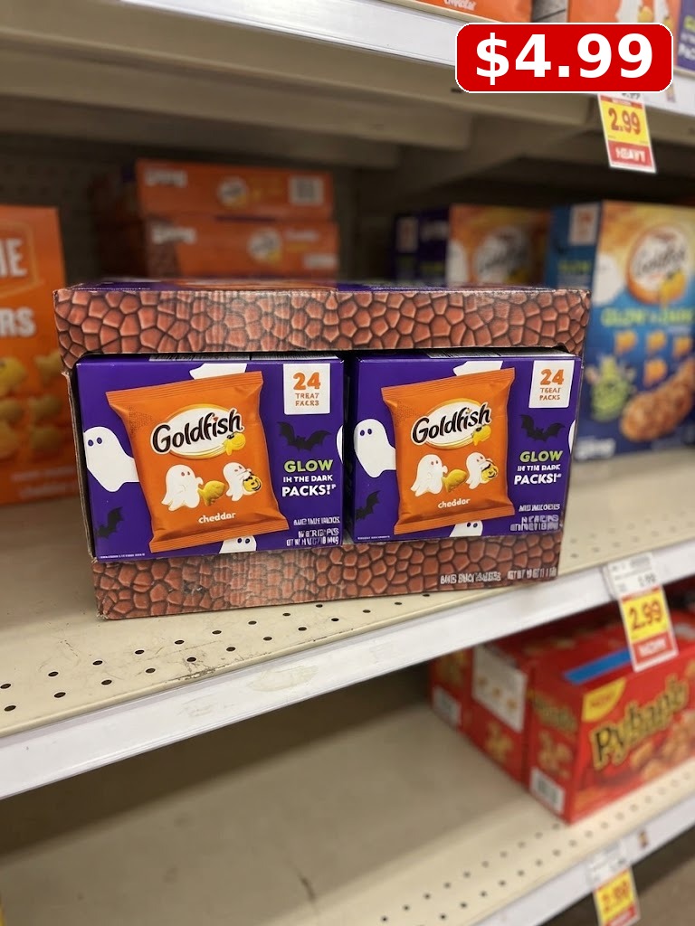 Goldfish Cheddar Cheese Crackers