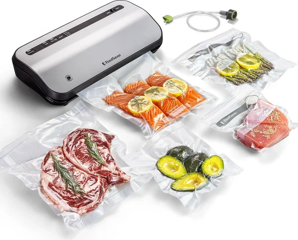 FoodSaver 14-Piece Starter Kit with Vacuum Seal Roll and Bags