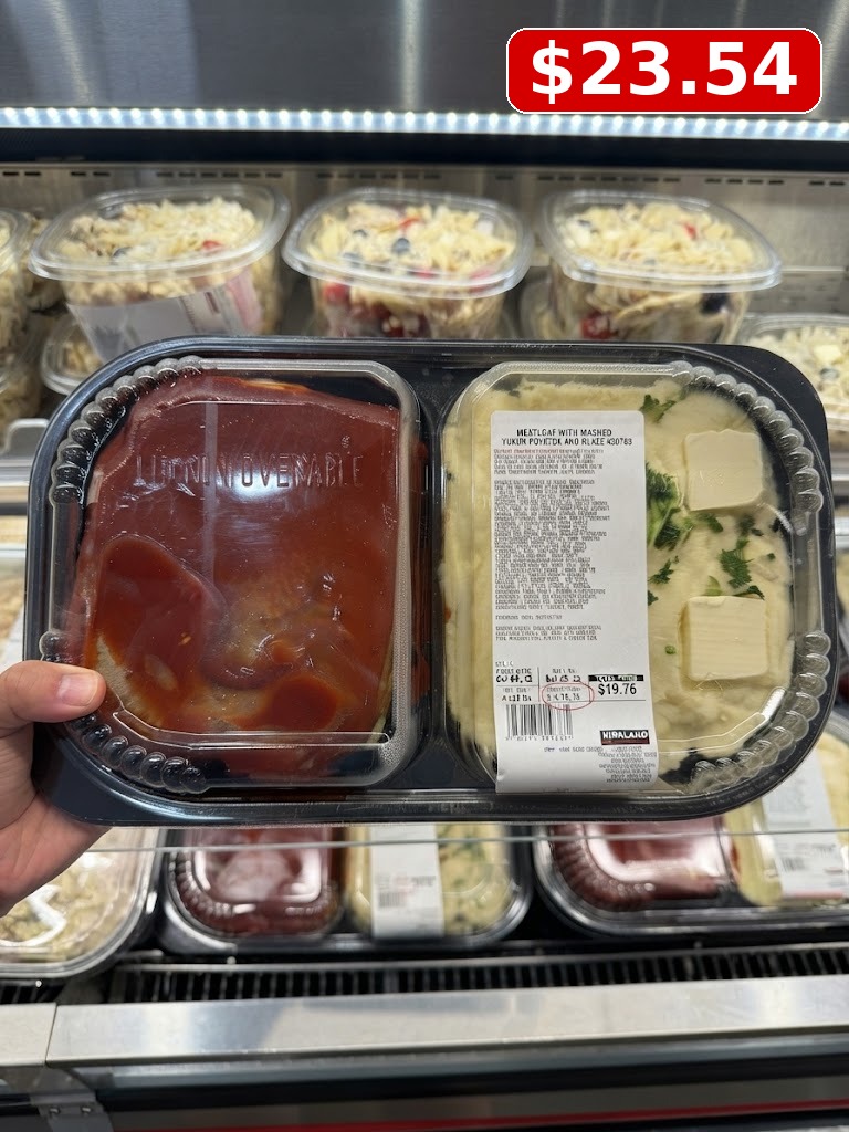 Kirkland Signature Meatloaf with Yukon Gold Mashed Potatoes