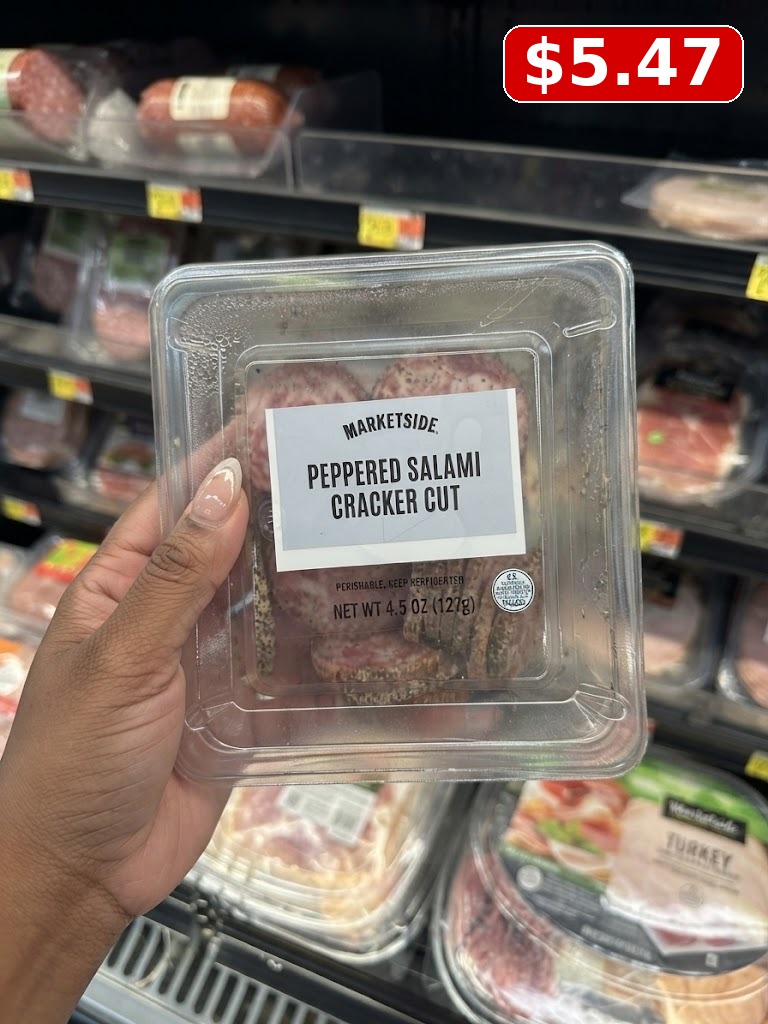 Marketside Refrigerated Plastic Cup Peppered Salami Cracker Cut
