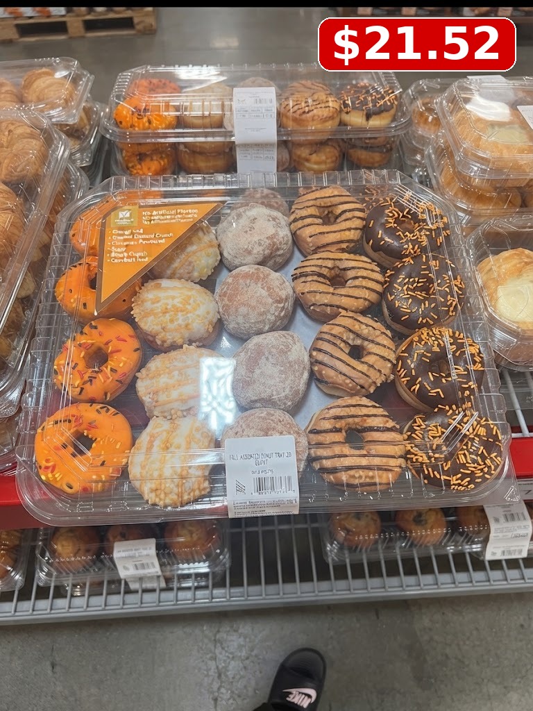 Member’s Mark Fall Assorted Donut Tray