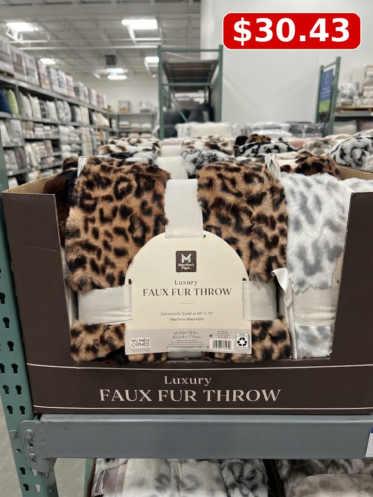 Member’s Mark Faux Fur Bubble Throw Blanket, 60 x 70 in - Burgundy